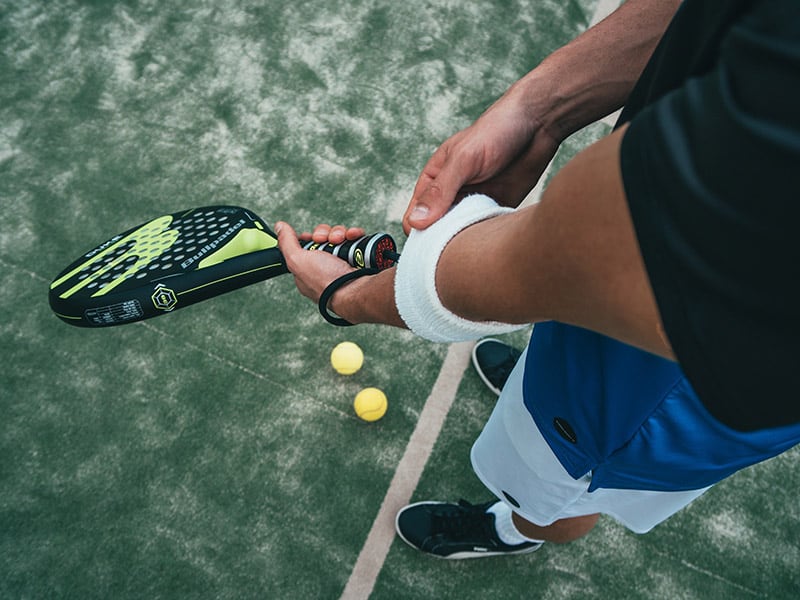 Best Racquets for Tennis Elbow